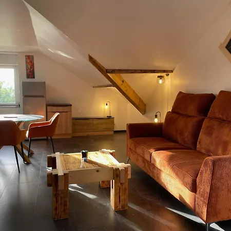 Lumineux En Lisiere De Foret - 2 Pers. - Fr-1-589-879 Daire Hadol